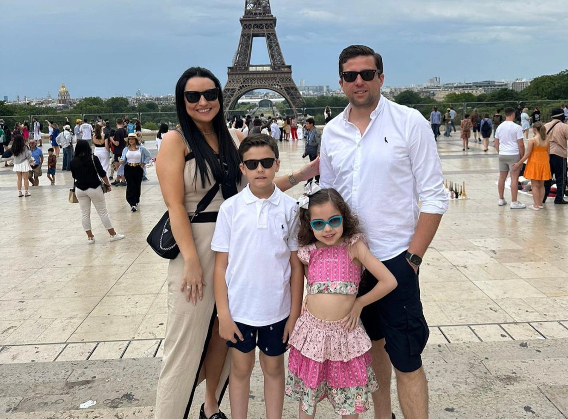 Guia brasileiro em Paris durante city tour privativo