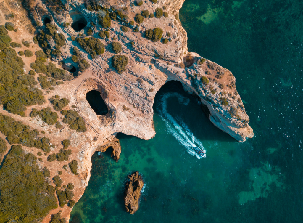 Passeio de barco no Algarve